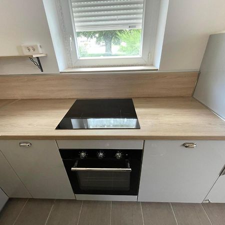 Apparemment T2 En Centre Ville Gournay-en-Bray Exteriér fotografie