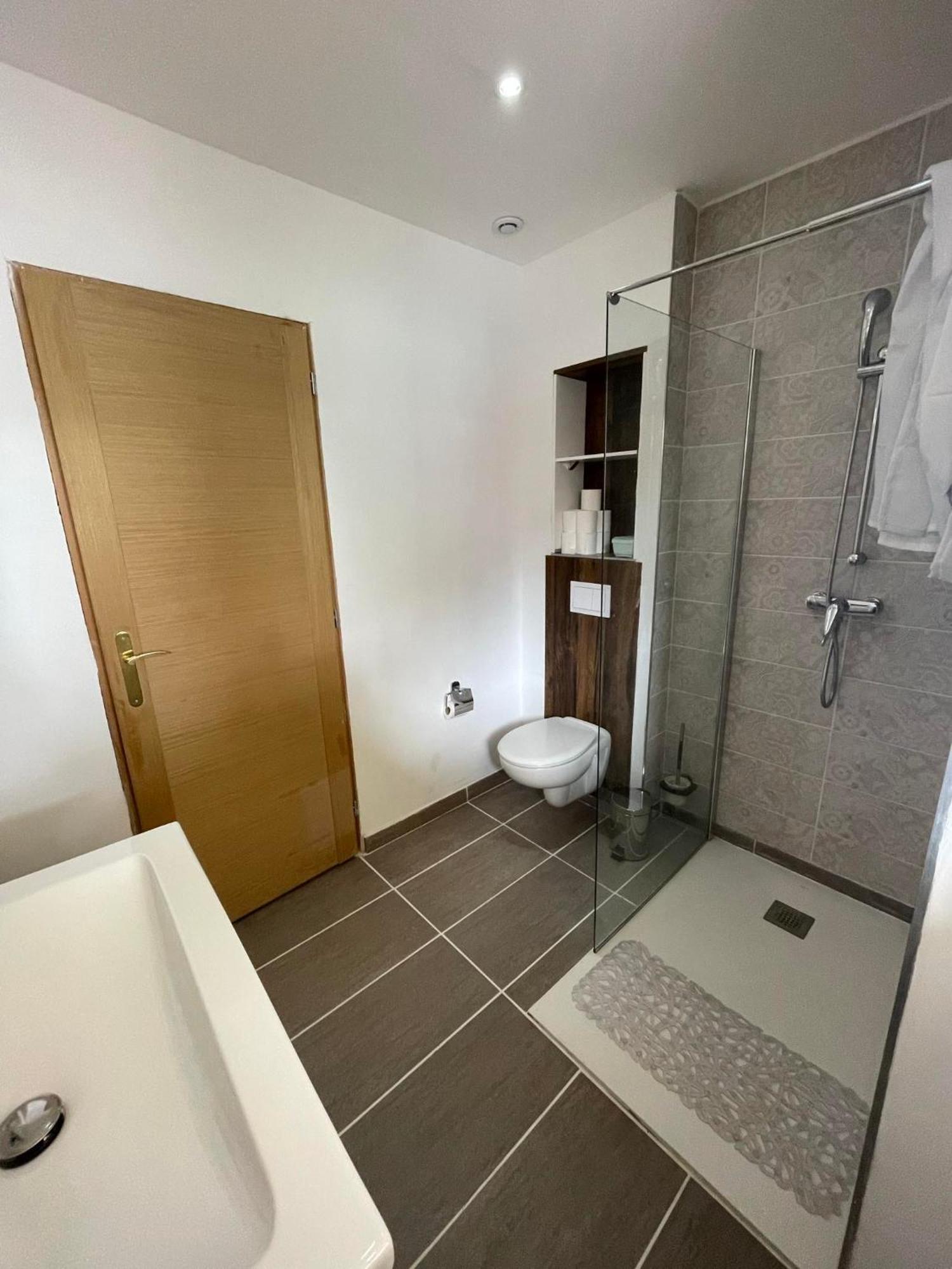 Apparemment T2 En Centre Ville Gournay-en-Bray Exteriér fotografie